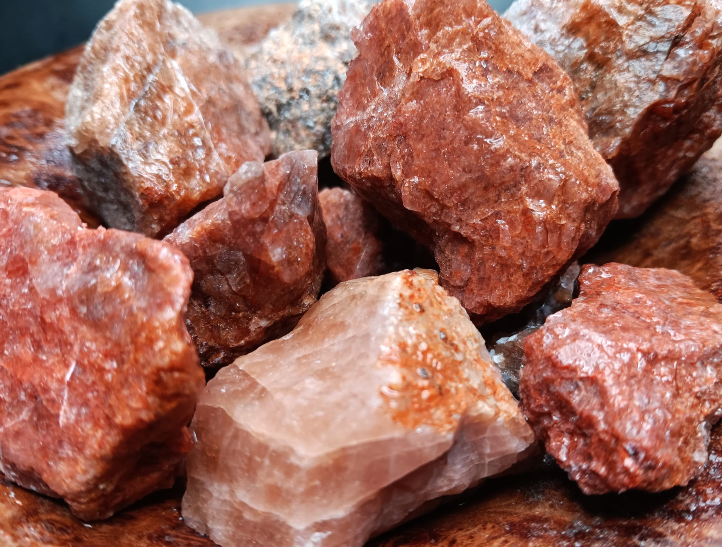 Rough Apatite, Red - 1 LB, Size Small