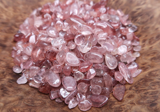 Mini Tumbled Chips - Quartz, Strawberry, 1/4 LB