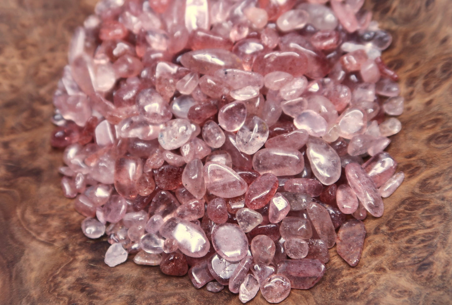 Mini Tumbled Chips - Quartz, Strawberry, 1/4 LB