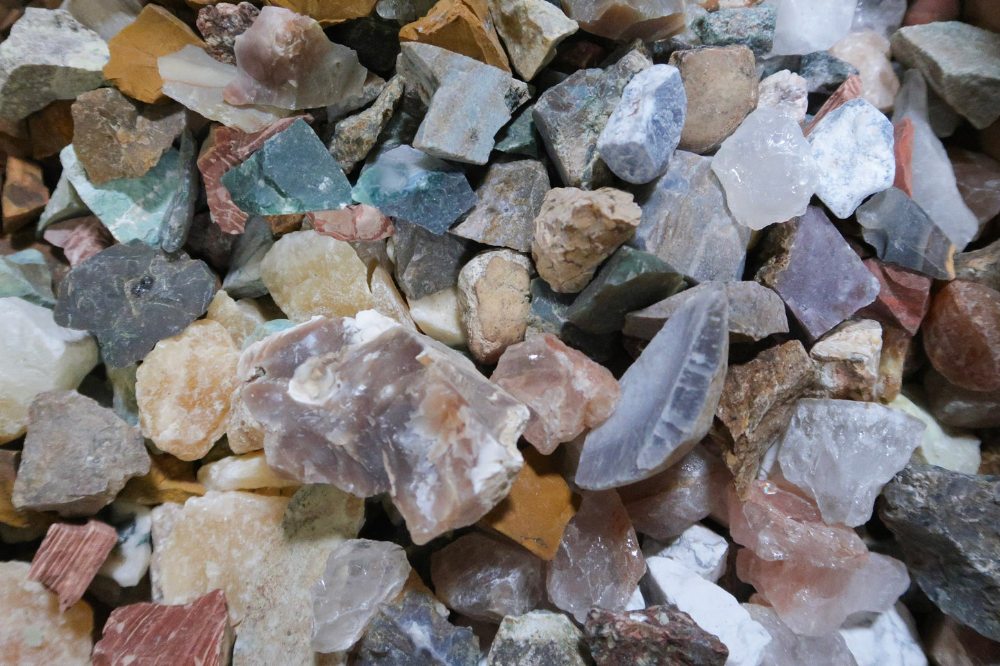 CLEARANCE: Random Rocks - 1 LB