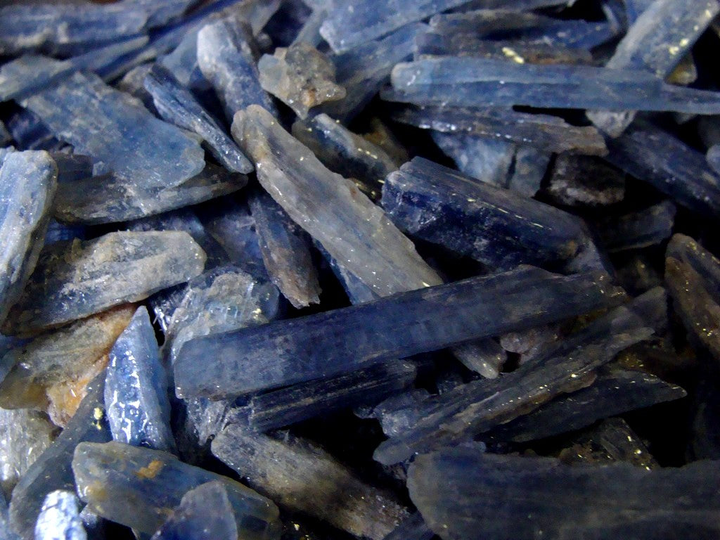 kyanite