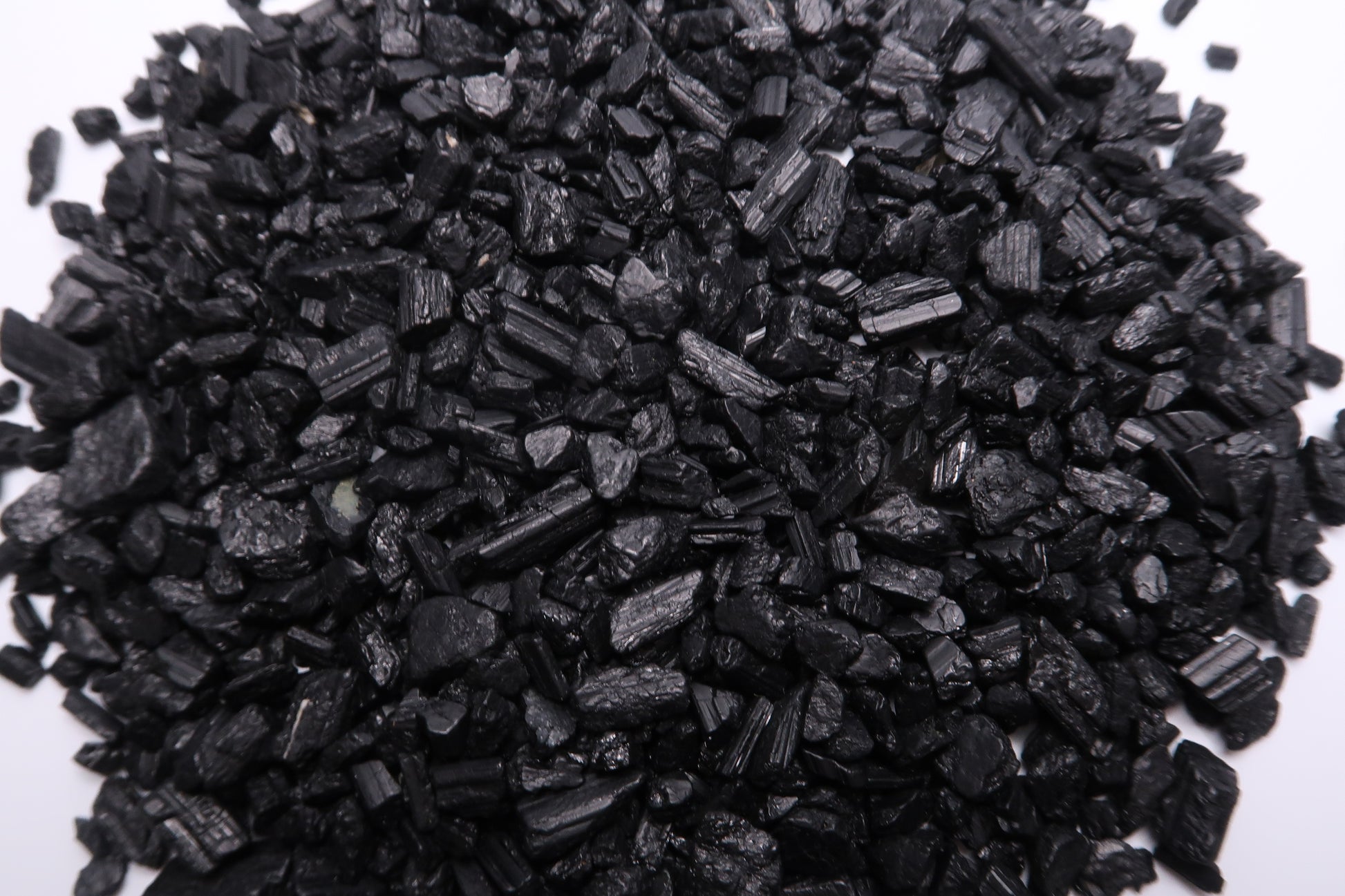 Black Tourmaline Chips rough