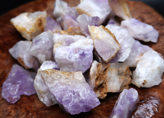 Rough Amethyst, Light - 1 LB, Size Small