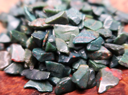 Mini Tumbled Chips - Bloodstone, 1/4 LB