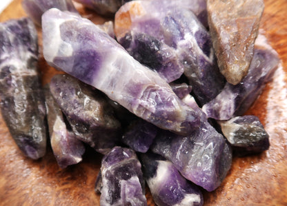 Rough Amethyst, Chevron Points - 1 LB, Size Small