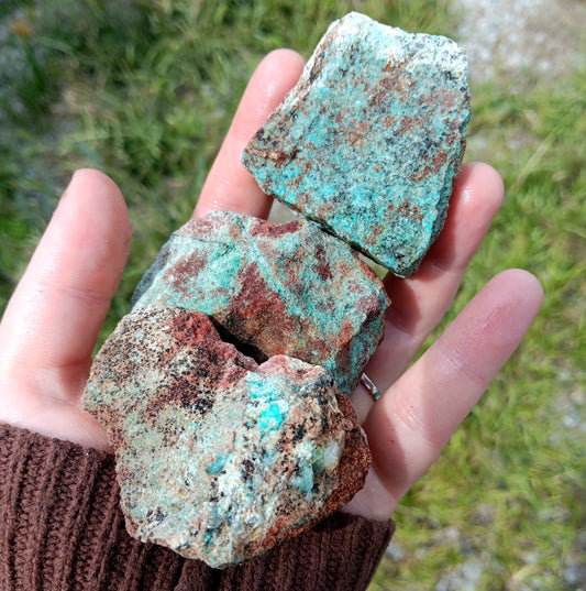 CLEARANCE: Rough Chrysocolla - 1 LB, Size Medium