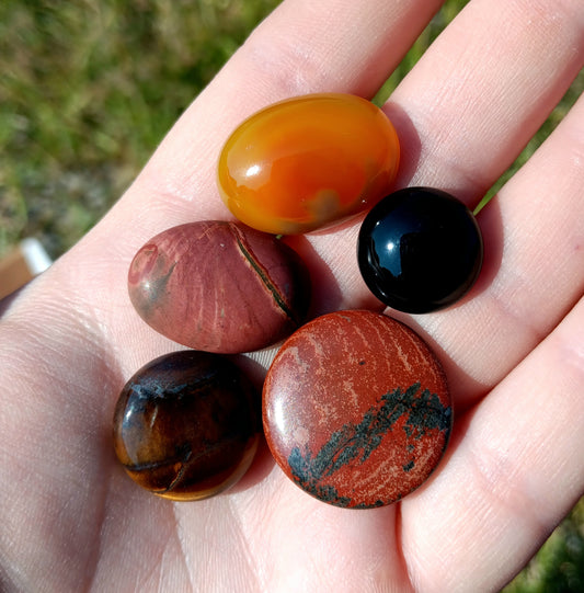 Cabochon Lot, Lava Flow