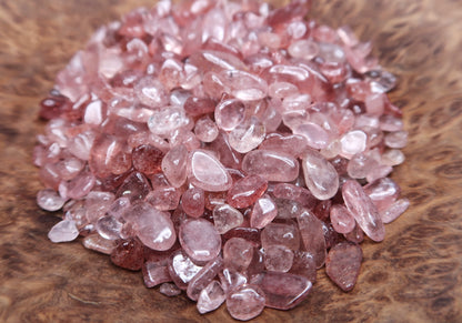 Mini Tumbled Chips - Quartz, Strawberry, 1/4 LB